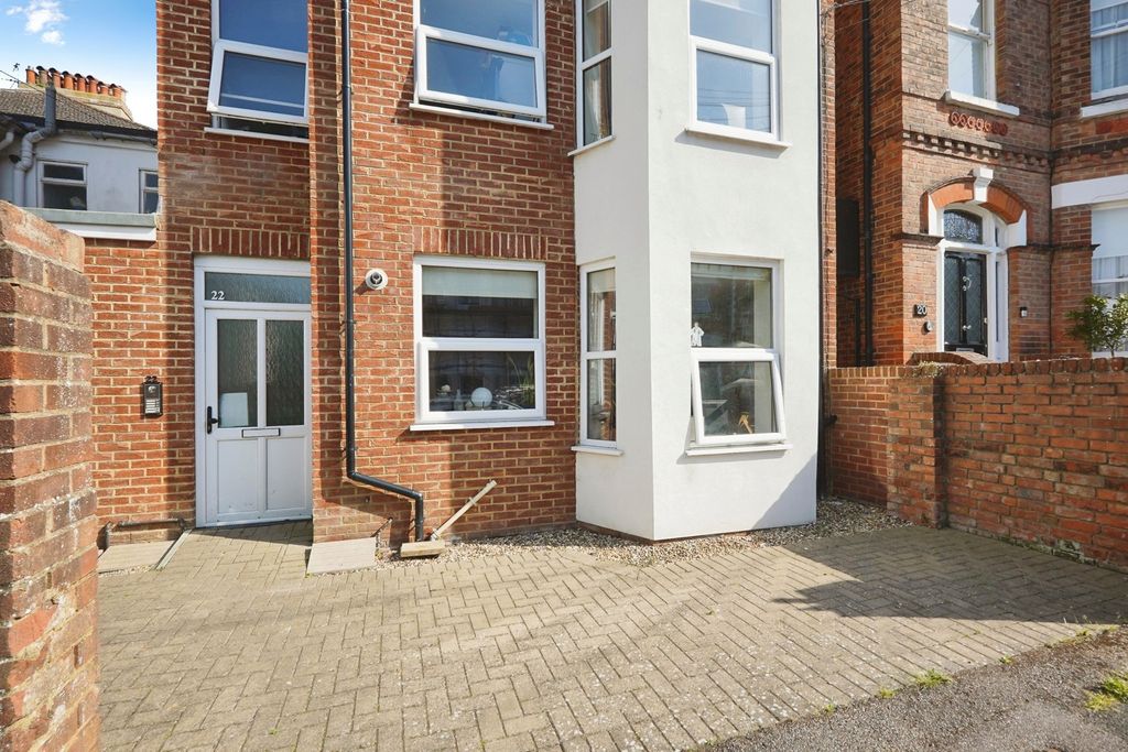 Property photo 1 of 11 Pbox-Img.Jpg