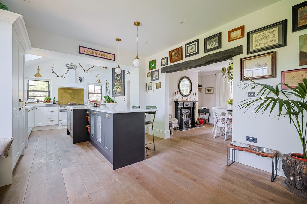 Property photo 3 of 42 A Page _ 4 1 Milan House - Web (19 Of 55)