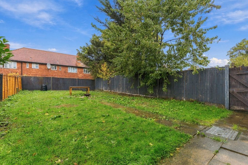 Property photo 3 of 14 Picture No. 02