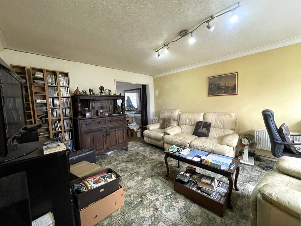 Property photo 2 of 11 Picture No. 06