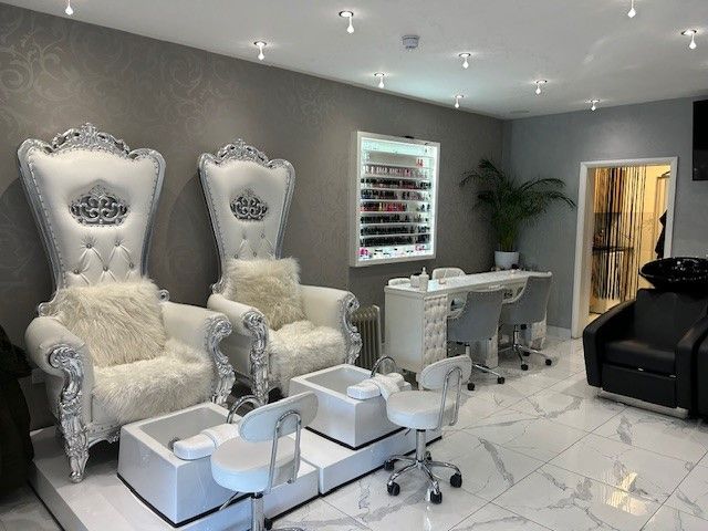 Property photo 3 of 10 Photo 3