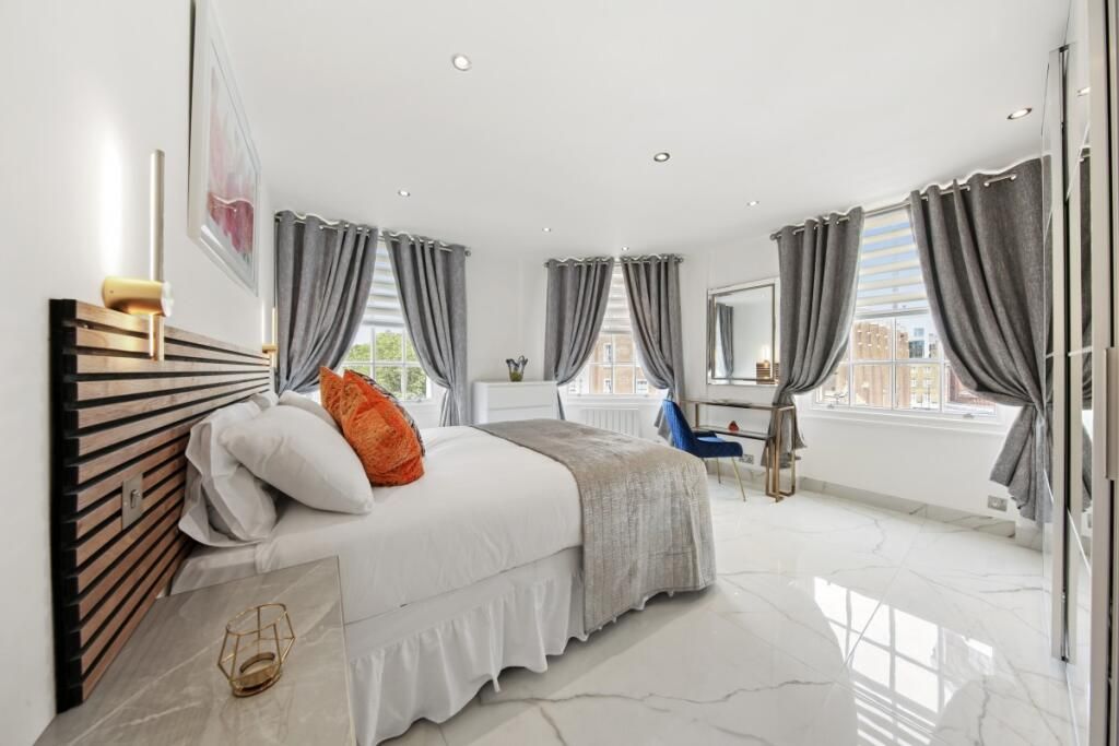 Property photo 3 of 15 49332_876_Img_04_0000.Jpeg