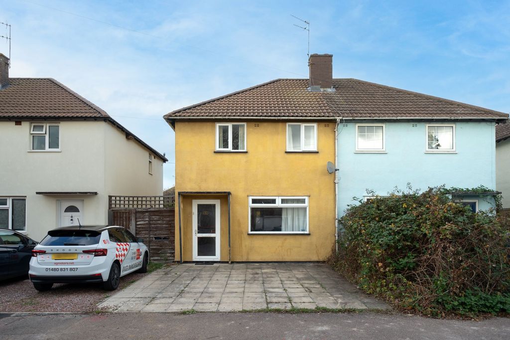 Property photo 1 of 9