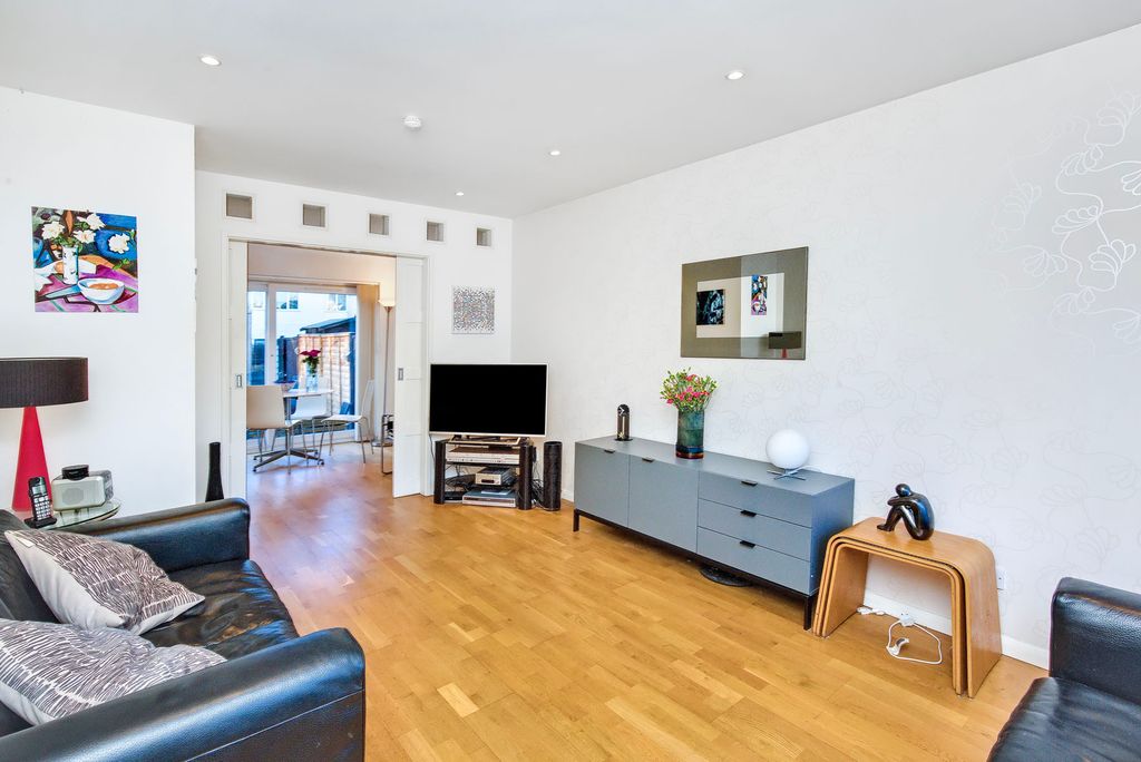 Property photo 3 of 12 Property Image 3