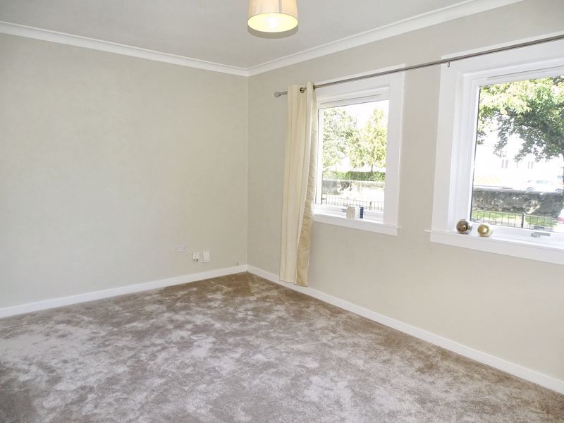 Property photo 2 of 15 Photo 5