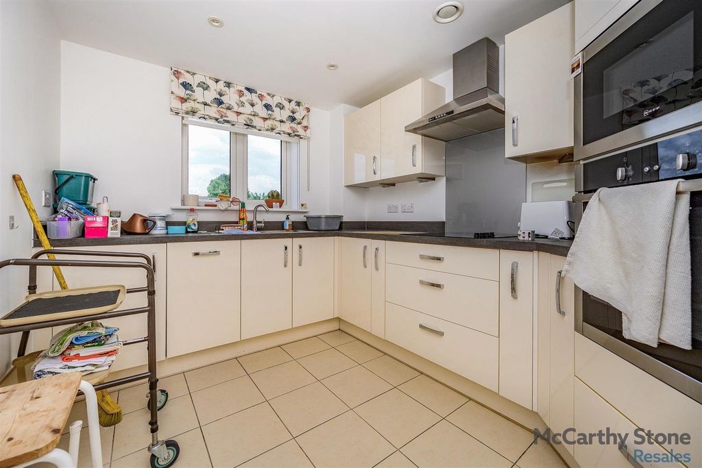 Property photo 3 of 9 Eleanorhouse-1479.Jpg