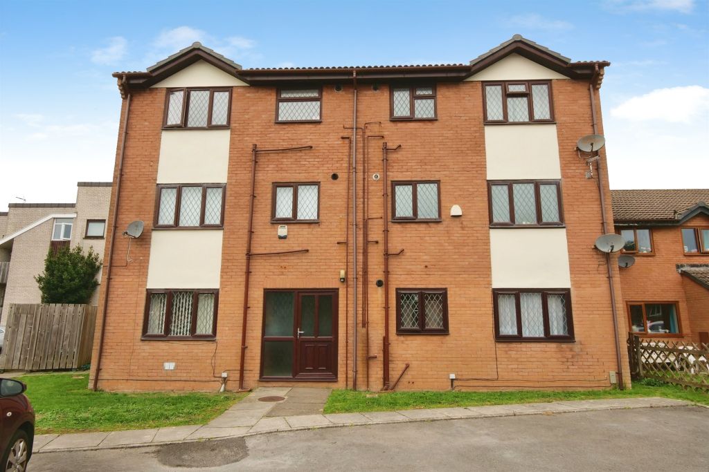 Property photo 1 of 18
