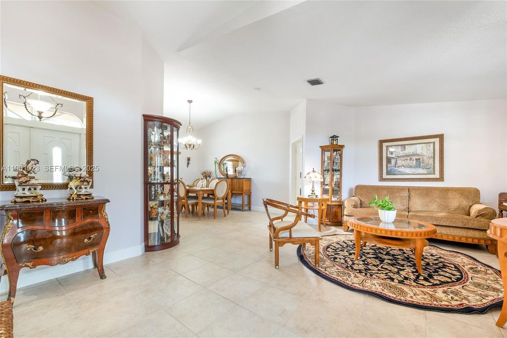 Property photo 2 of 26 <Alttext/>