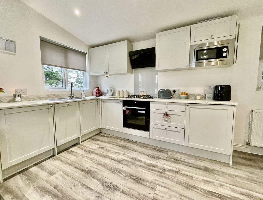 Property photo 2 of 16 Fullsizerender-2