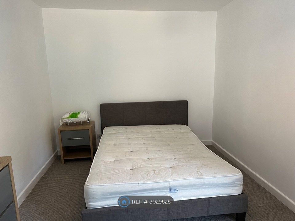 Property photo 2 of 4