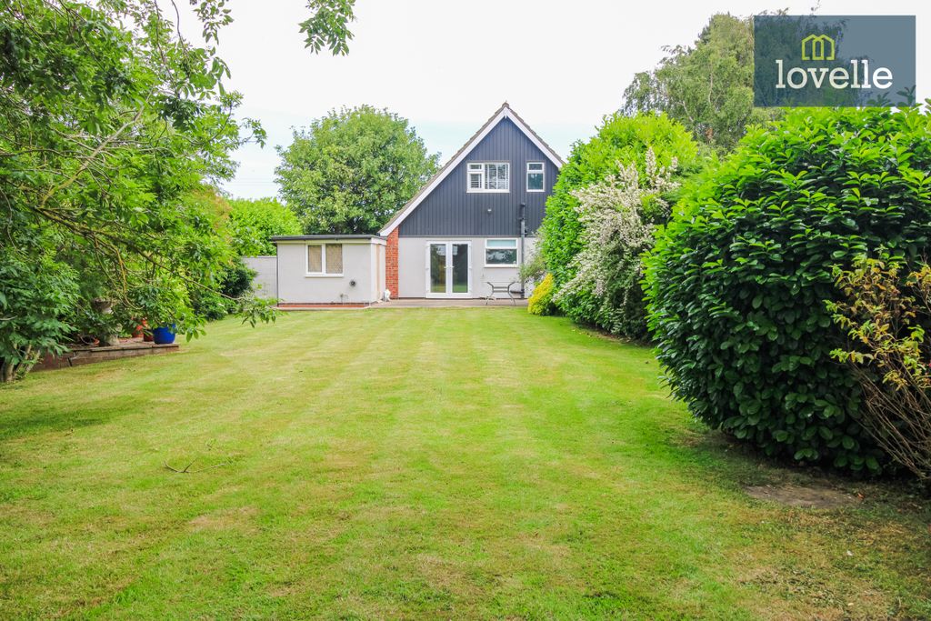 Property photo 2 of 22