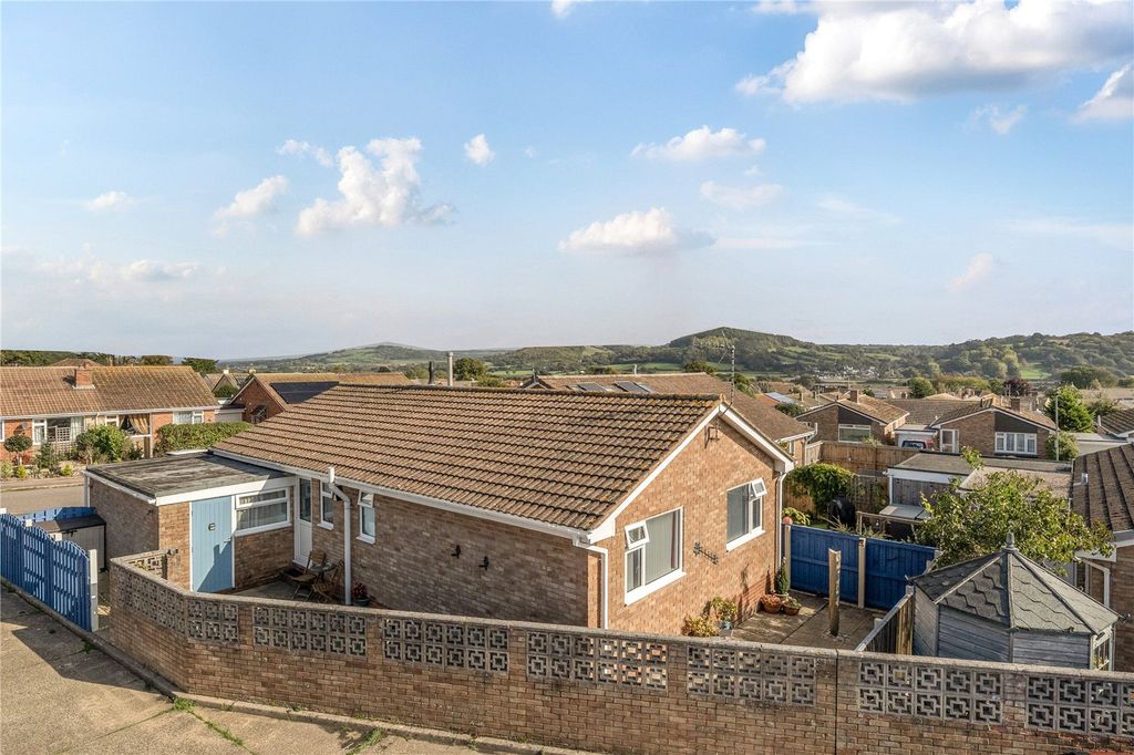 Property photo 3 of 13 Picture No. 21