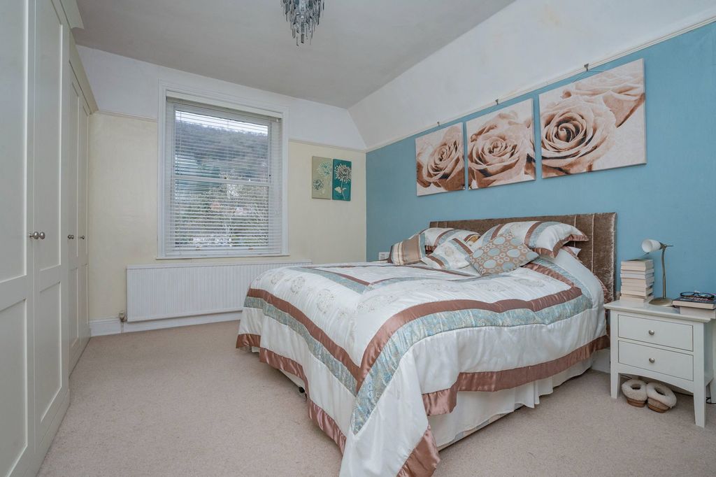 Additional image 18 of 4 bed semi-detached house for saleWoodfarm Road, Malvern WR14