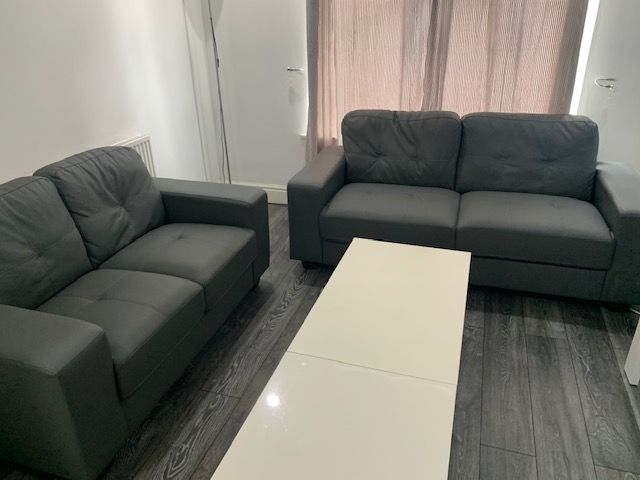 Property photo 2 of 18 Living Room