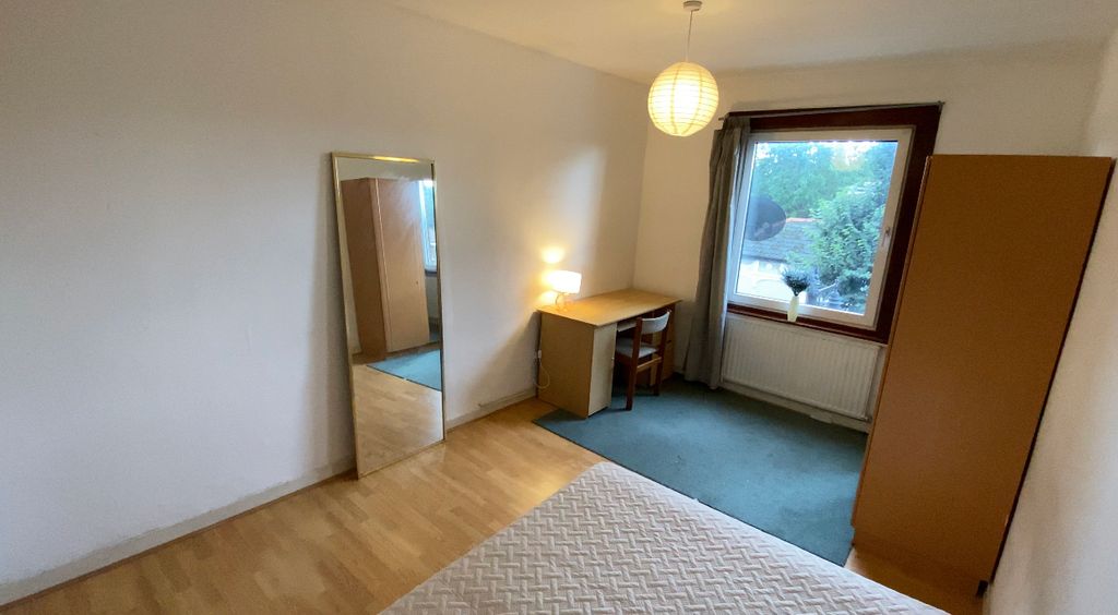Property photo 2 of 16 Room A