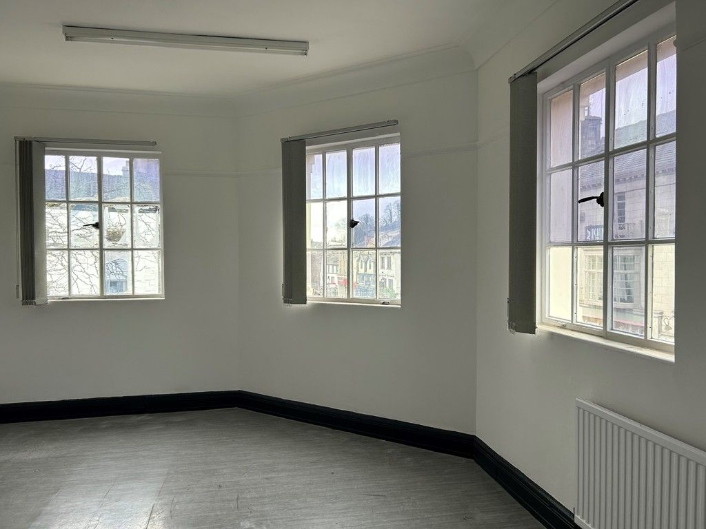 Property photo 3 of 5 Photo 3