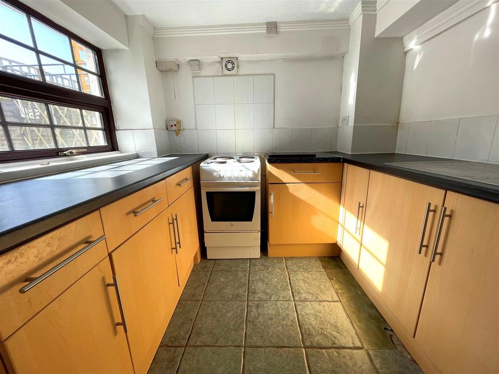 Property photo 2 of 6 1.Jpg