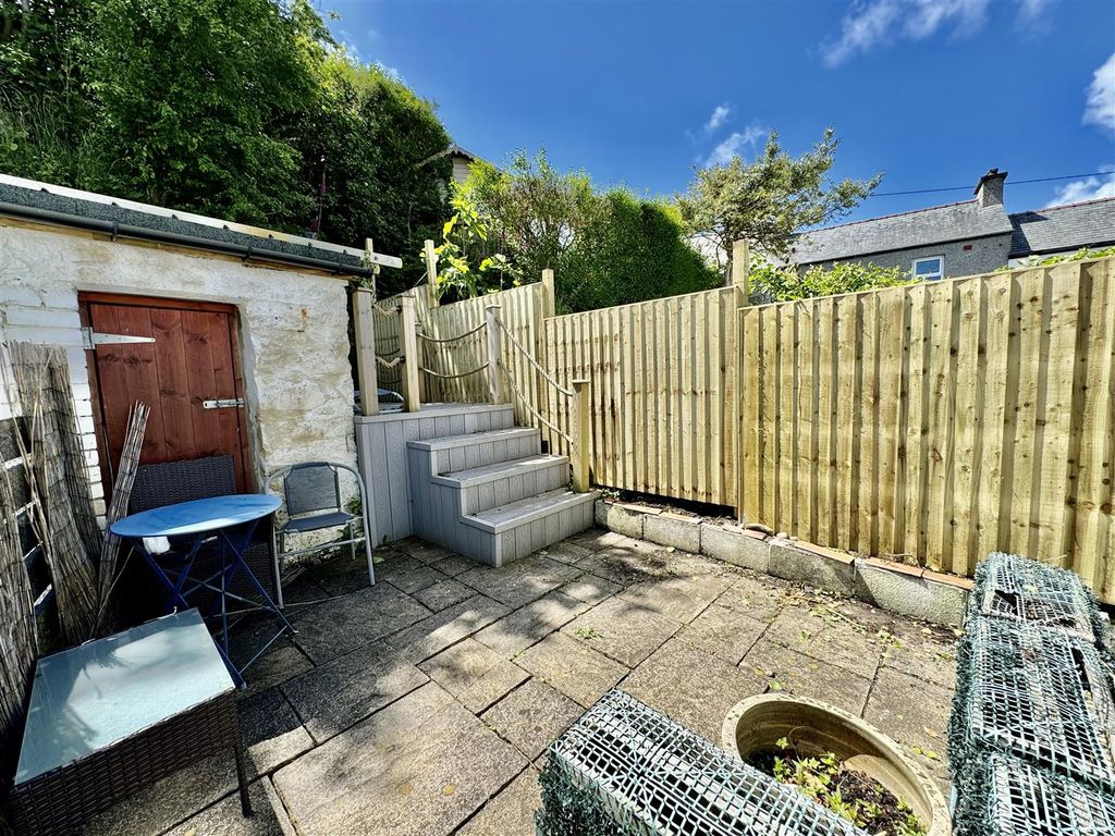 Property photo 2 of 13 Img_4406.Jpeg