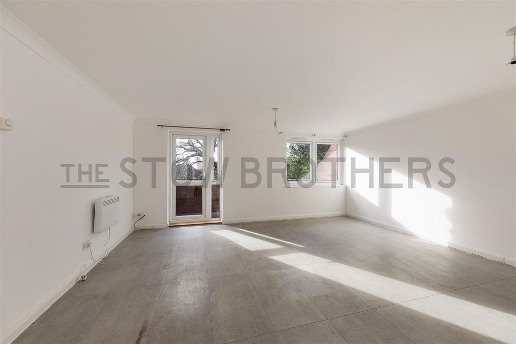 Property photo 2 of 15 Img_5362.Jpg