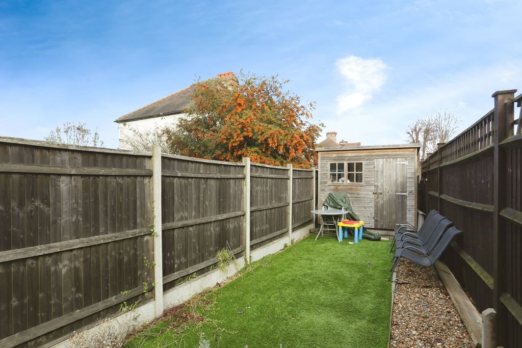 Property photo 2 of 15 Pbox-Img.Jpg