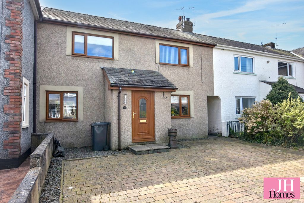 Property photo 1 of 24