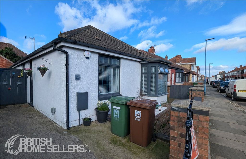 Property photo 2 of 16 Picture No. 33