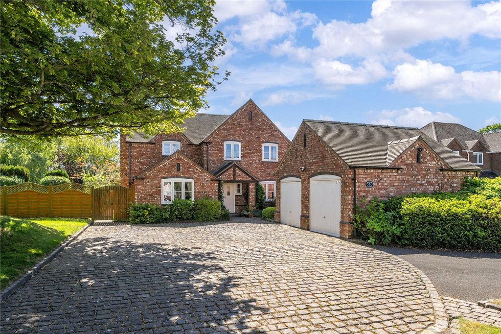 Property photo 1 of 53 Picture No. 68