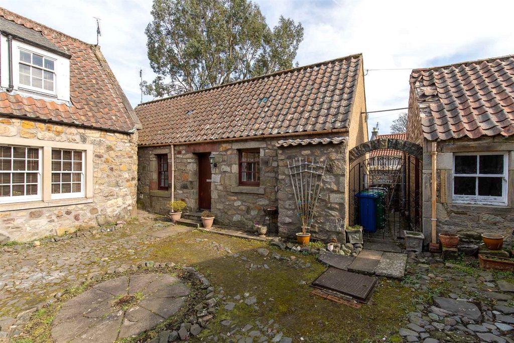 Property photo 1 of 22 Picture No. 01