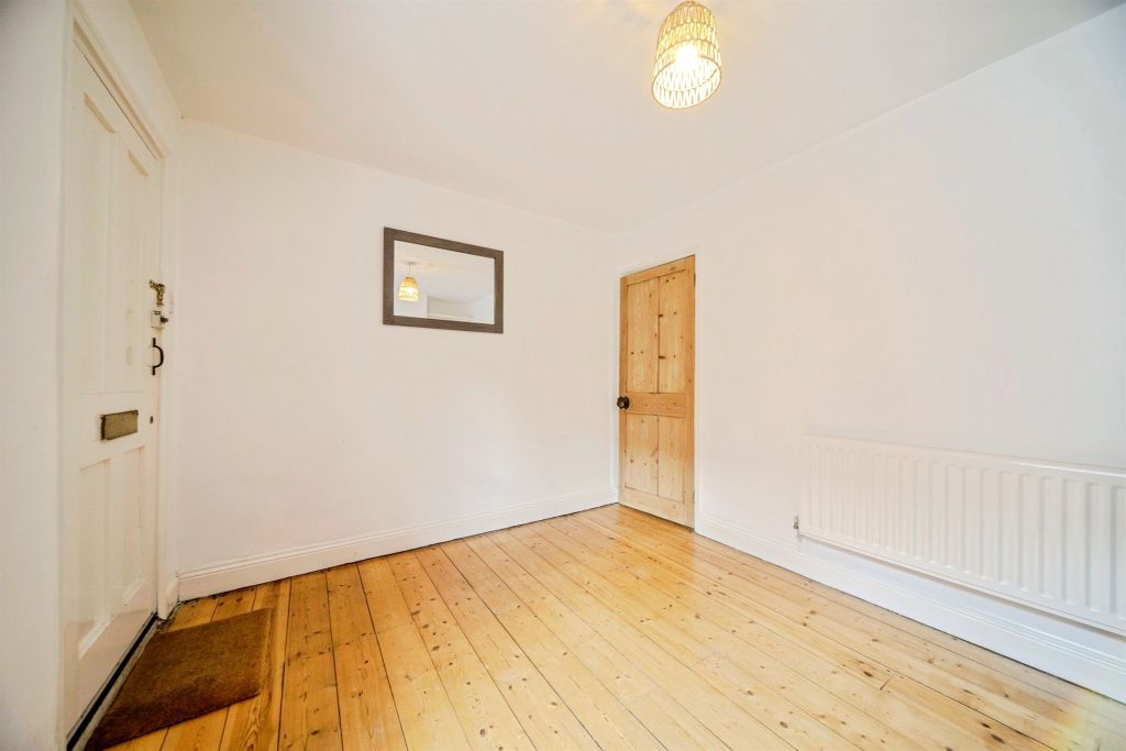 Property photo 3 of 24
