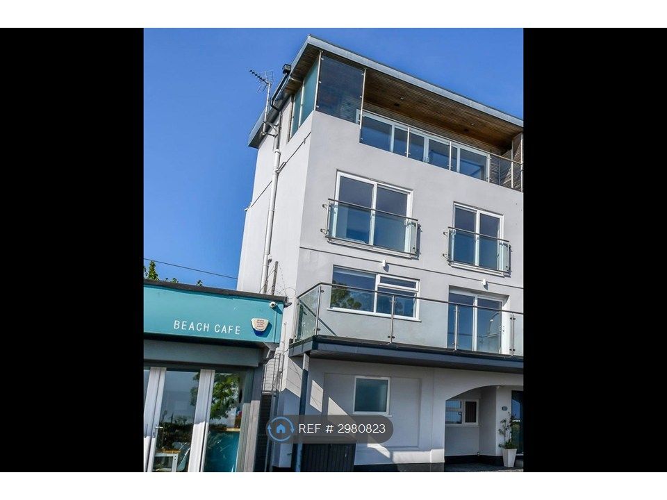 Property photo 1 of 4 Seafront House