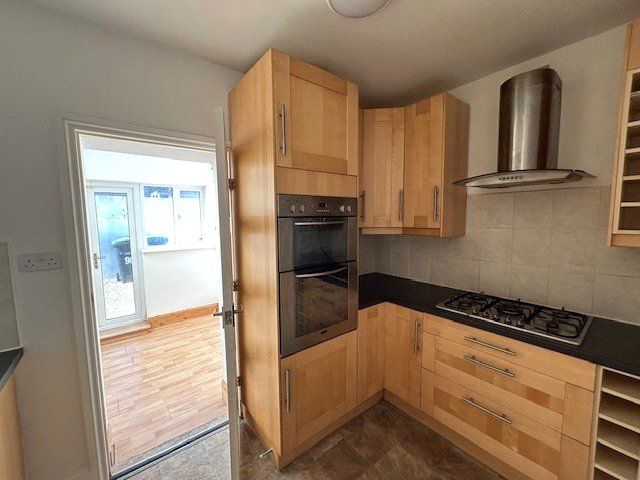 Property photo 3 of 8 Picture No. 20