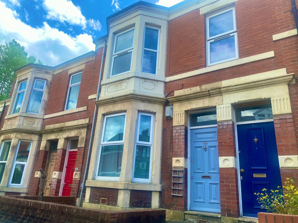Property photo 1 of 5
