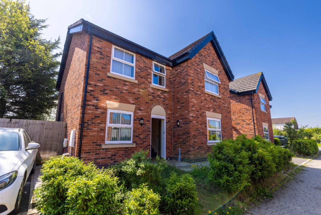 Property photo 1 of 20