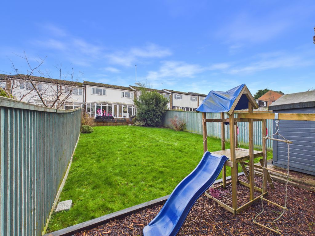 Property photo 1 of 17 Cam02536G0-Pr0053-Still022