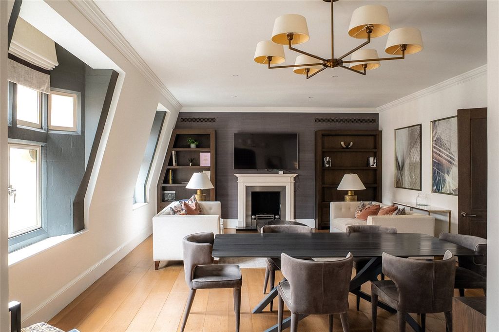 Property photo 1 of 20 Reception Room