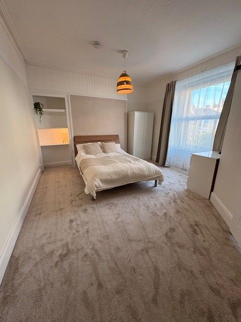 Property photo 3 of 8 Image