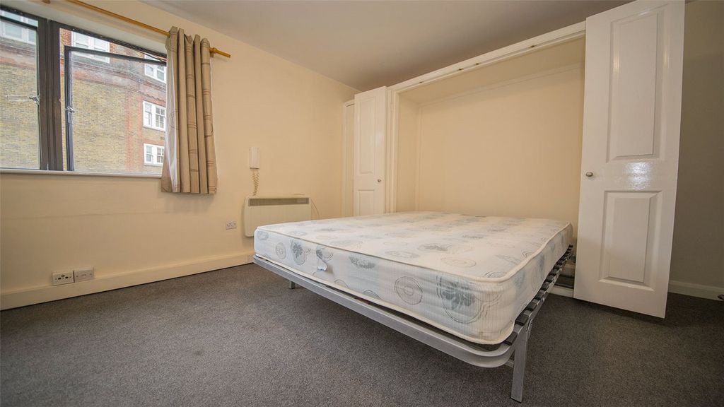 Property photo 3 of 6 Picture No. 03