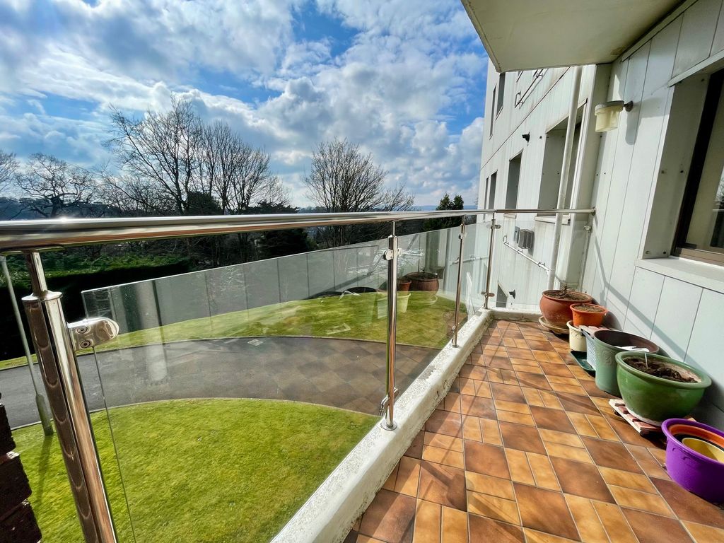 Property photo 3 of 34
