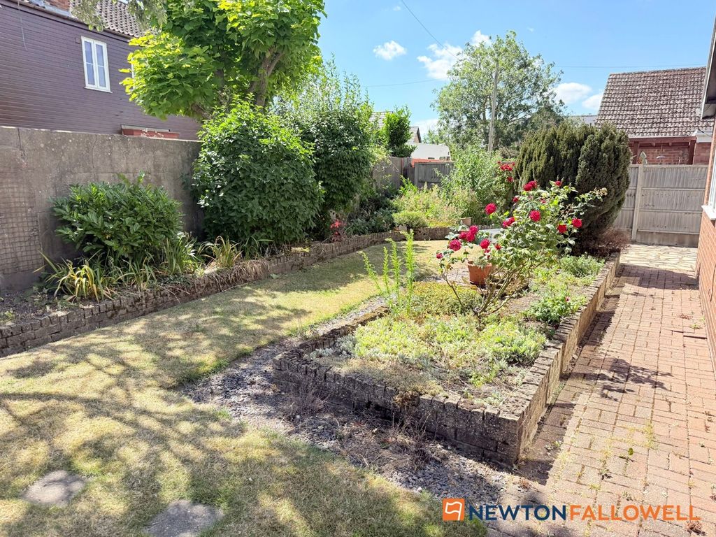Property photo 3 of 18 Rear Garden