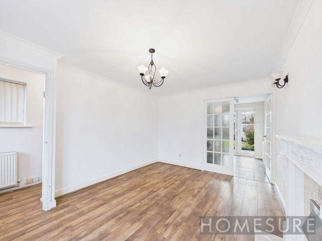 Property photo 3 of 21