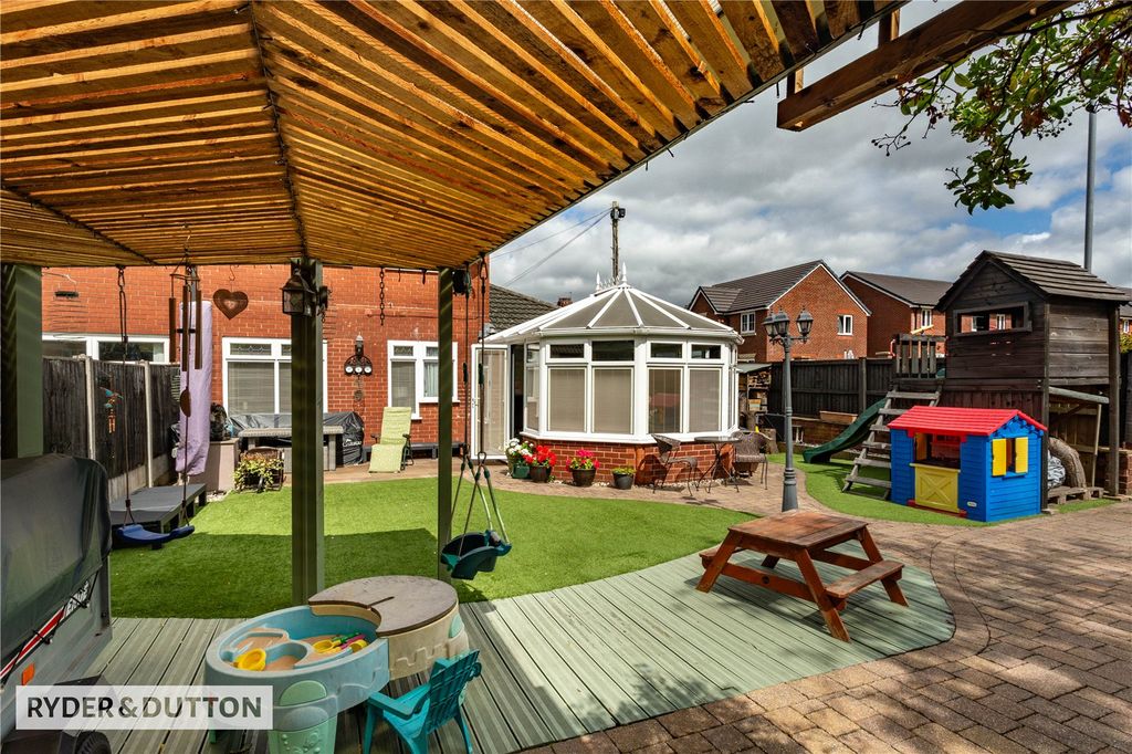 Property photo 3 of 28 Picture No. 25