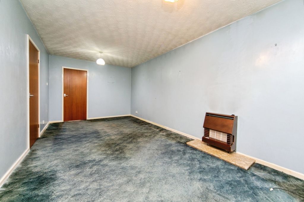 Property photo 2 of 10 Photo