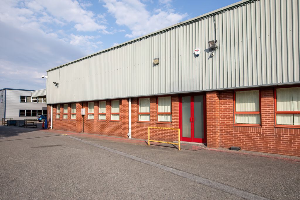 Property photo 2 of 9