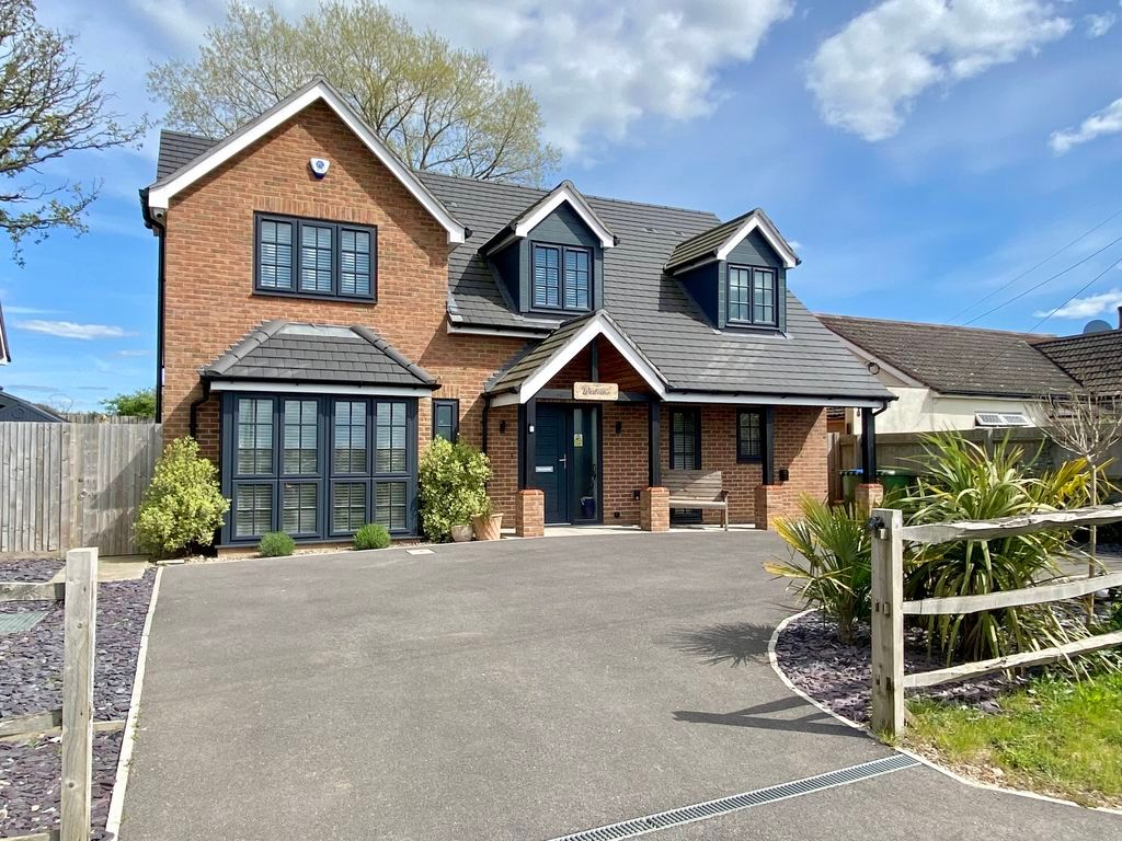 Property photo 1 of 28 Front