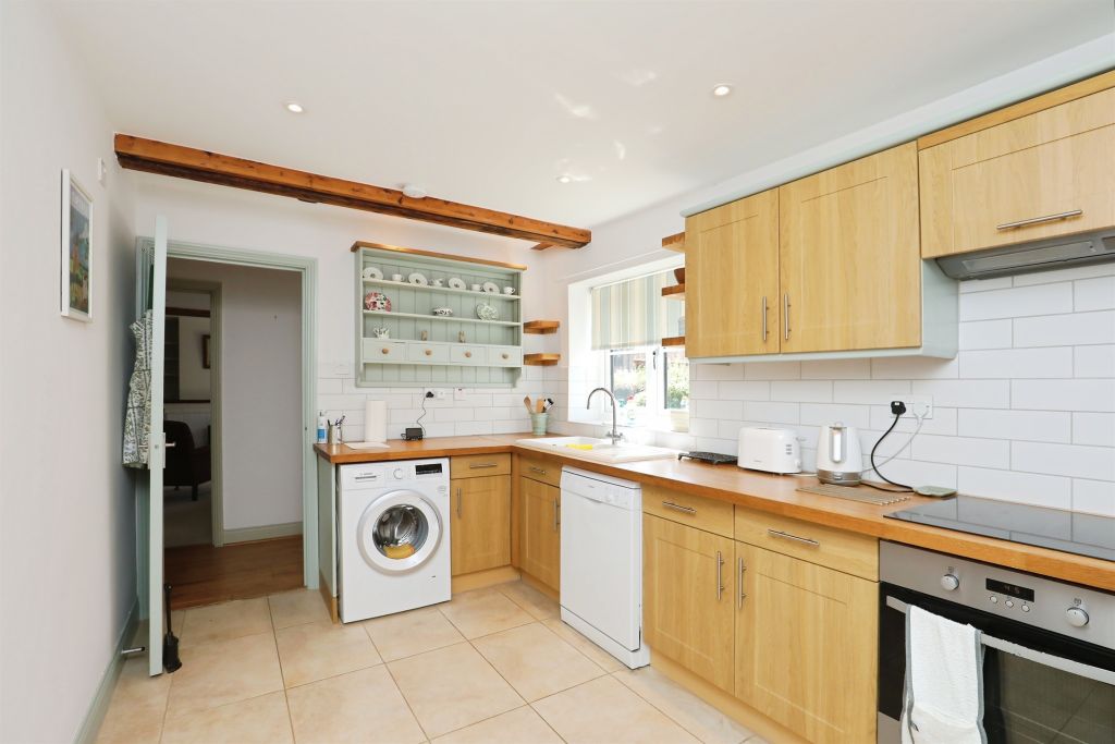 Property photo 3 of 17