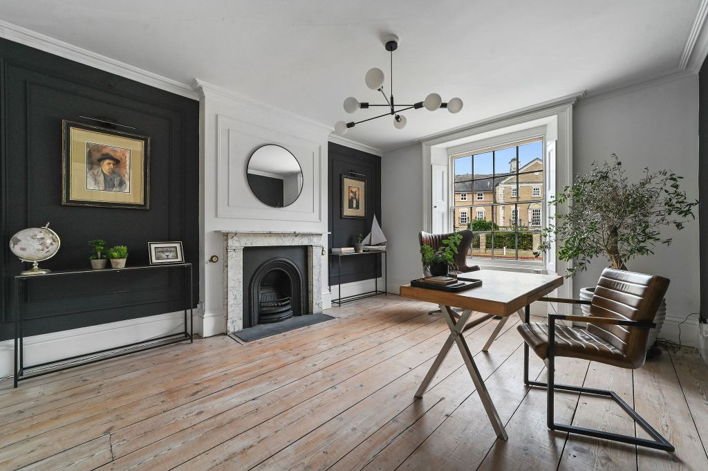 Property photo 3 of 58 Pt-Fc(Col)-Springhouse-16