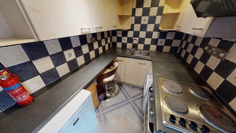 Property photo 3 of 5