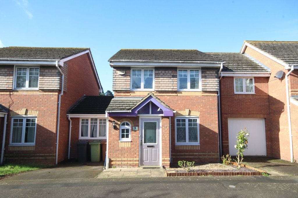 Property photo 1 of 22