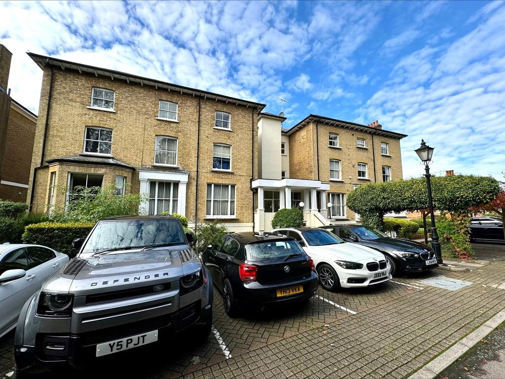 Property photo 1 of 13 Full Description