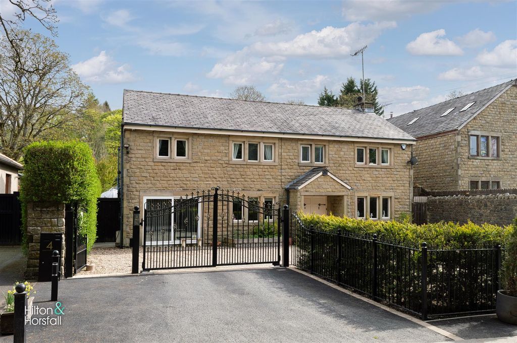 Property photo 1 of 29 Barleydale Road